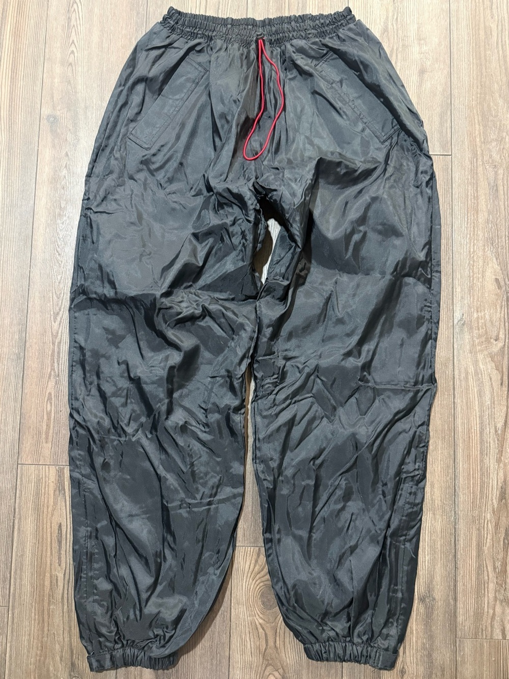 Vintage 1996 Marlboro Unlimited Deadstock Nylon Track Pants Black Red Large